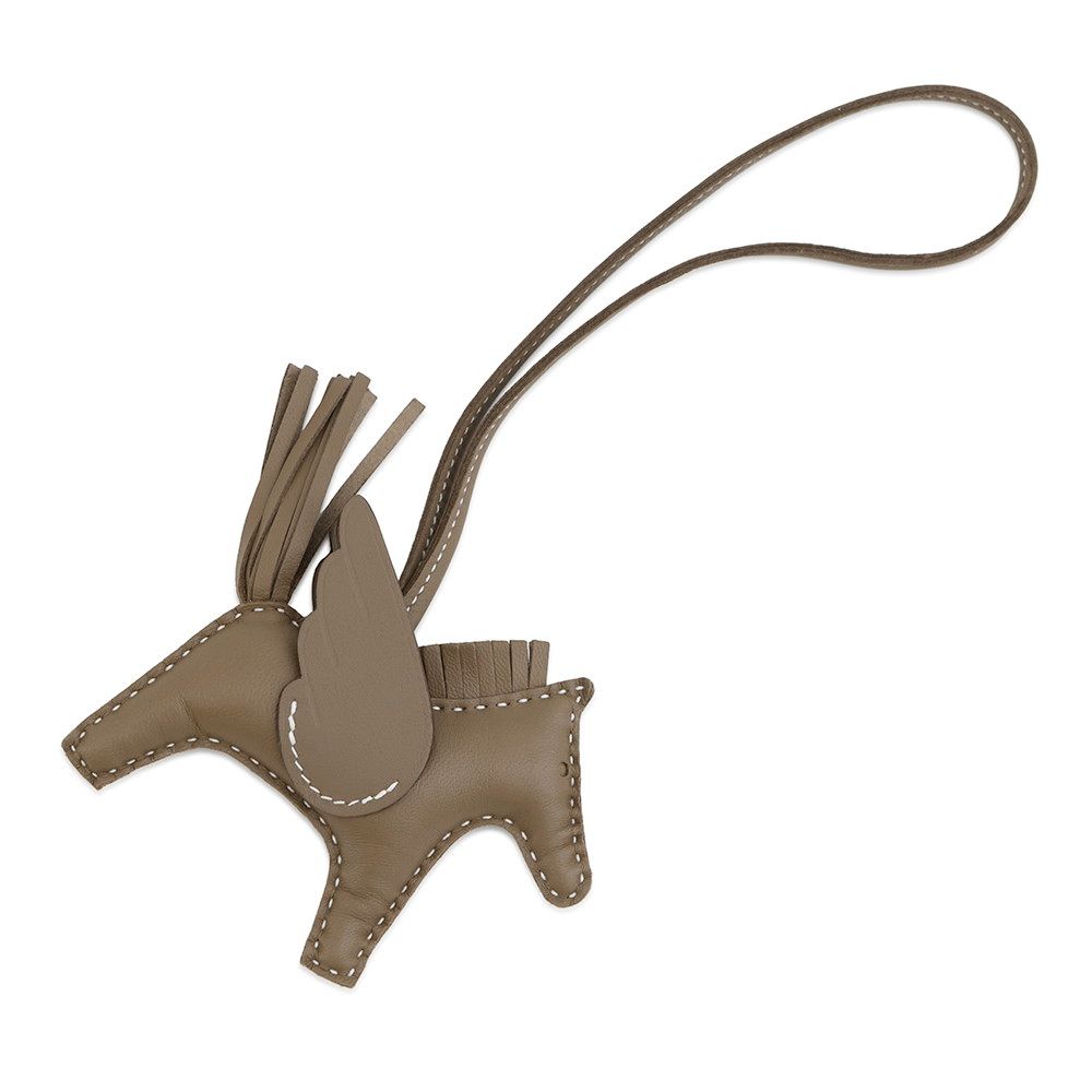 エトゥープ ラムスキン