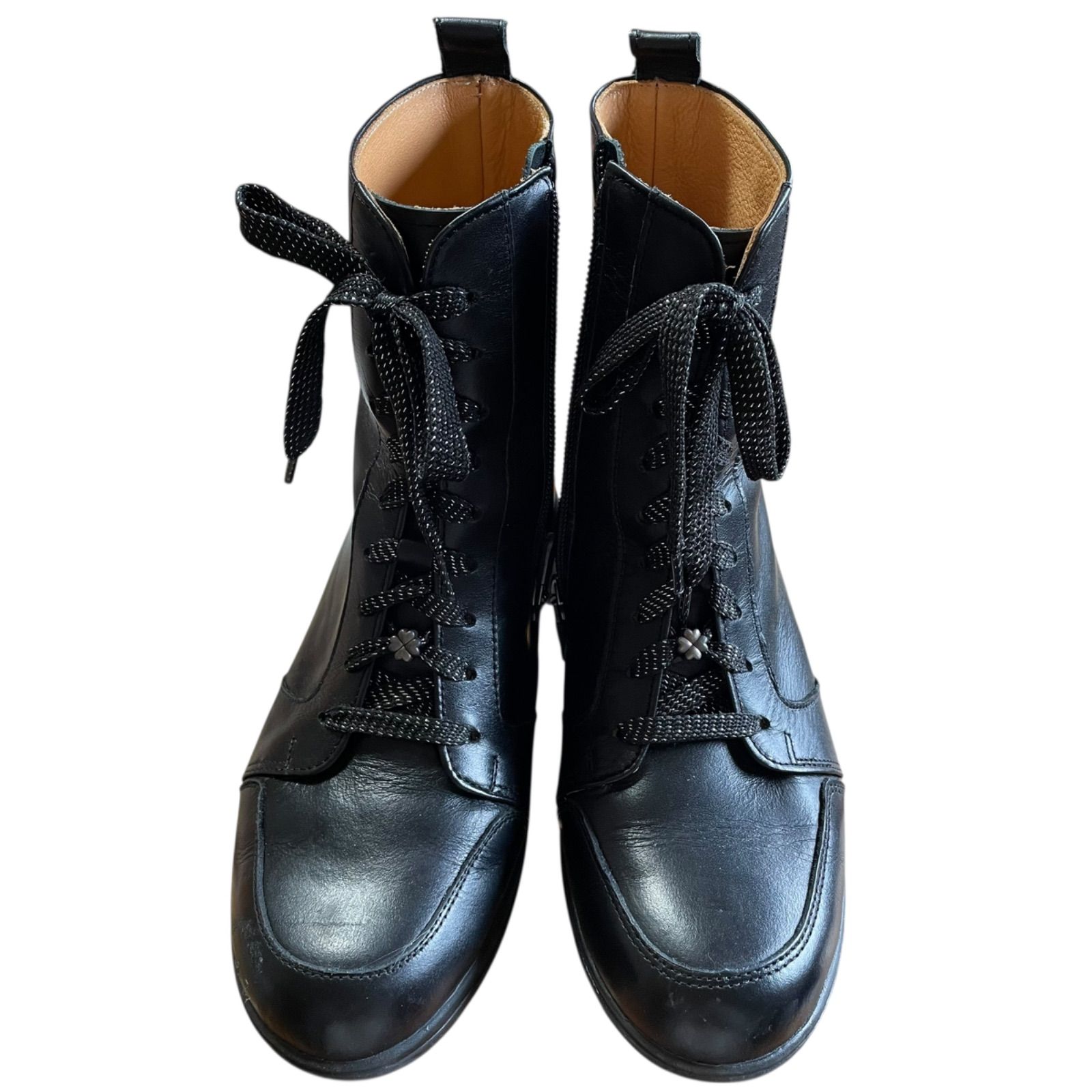 Z1601ベネシュ BENESU ベネシュ サイドジップ ショートブーツ レザー