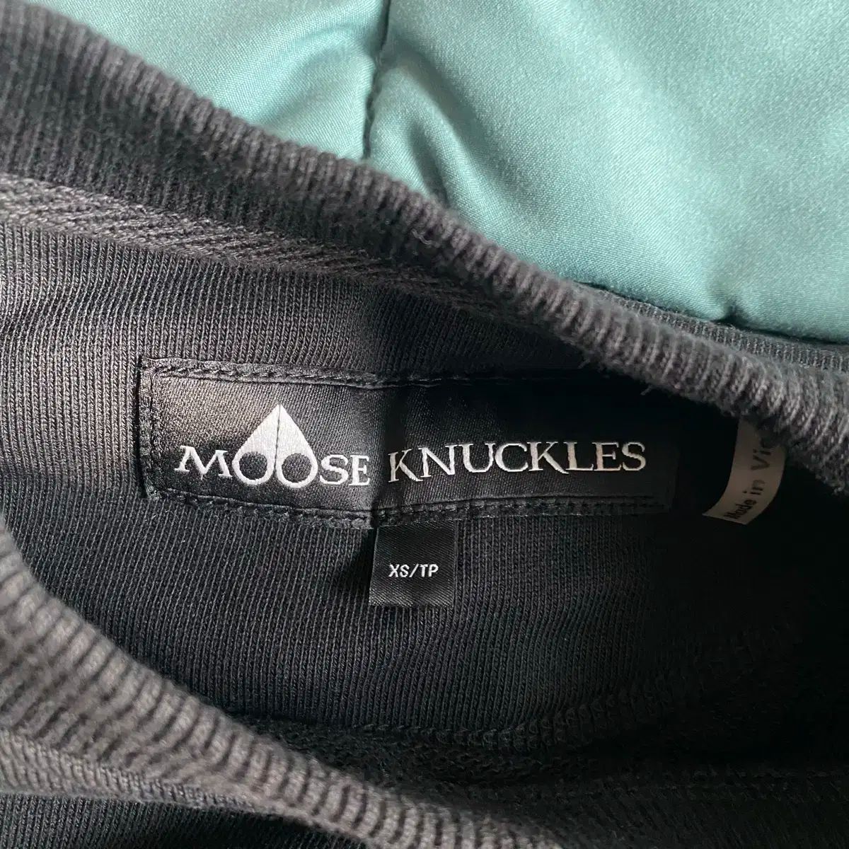  MOOSE KNUCKLES ムースナックルズ スウェット xs トレーナー スウェット トップス