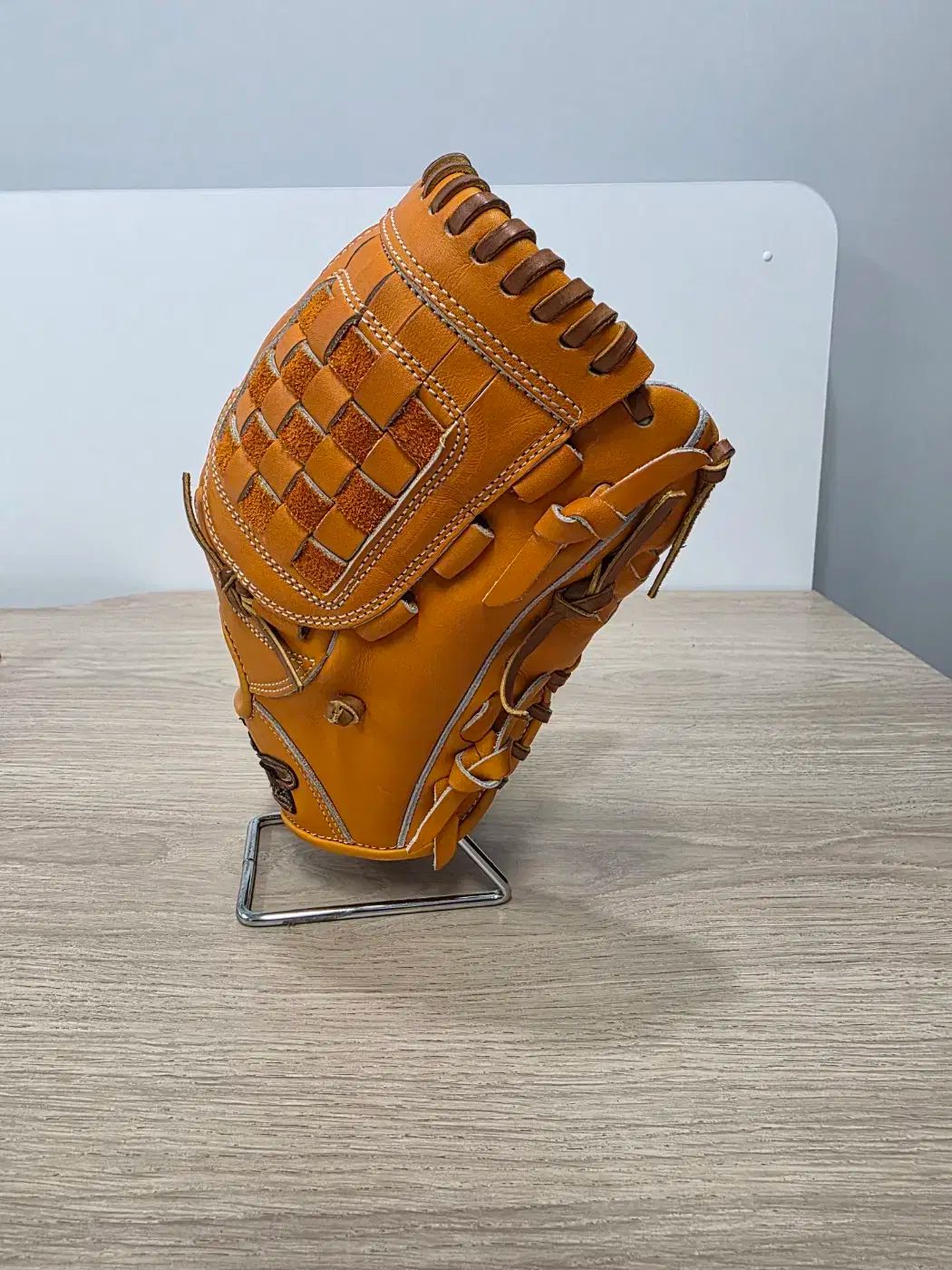 タン 内野グローブ