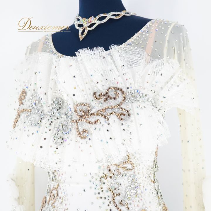 フルフリル モダンドレス