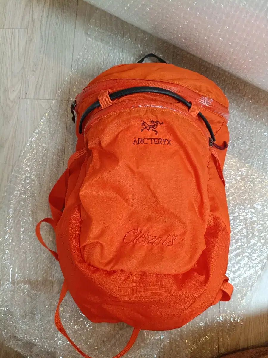 ARC TERYX アークテリクス シアーザー18L 登山リュック