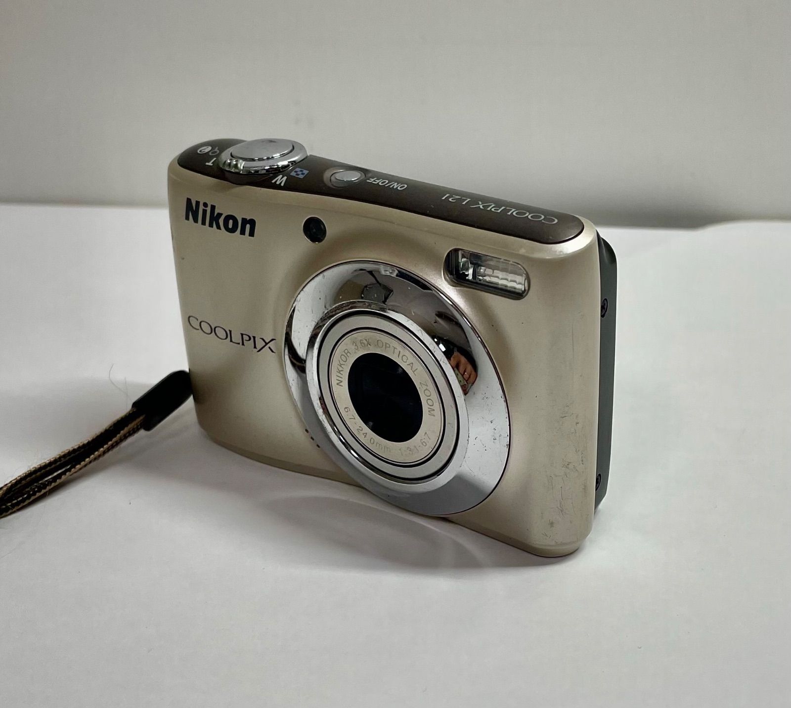 Nikon Coolpix L21 コンパクト デジタル カメラ 乾電池式 Nikon Coolpix L21 8MP Digital Camera | eBay