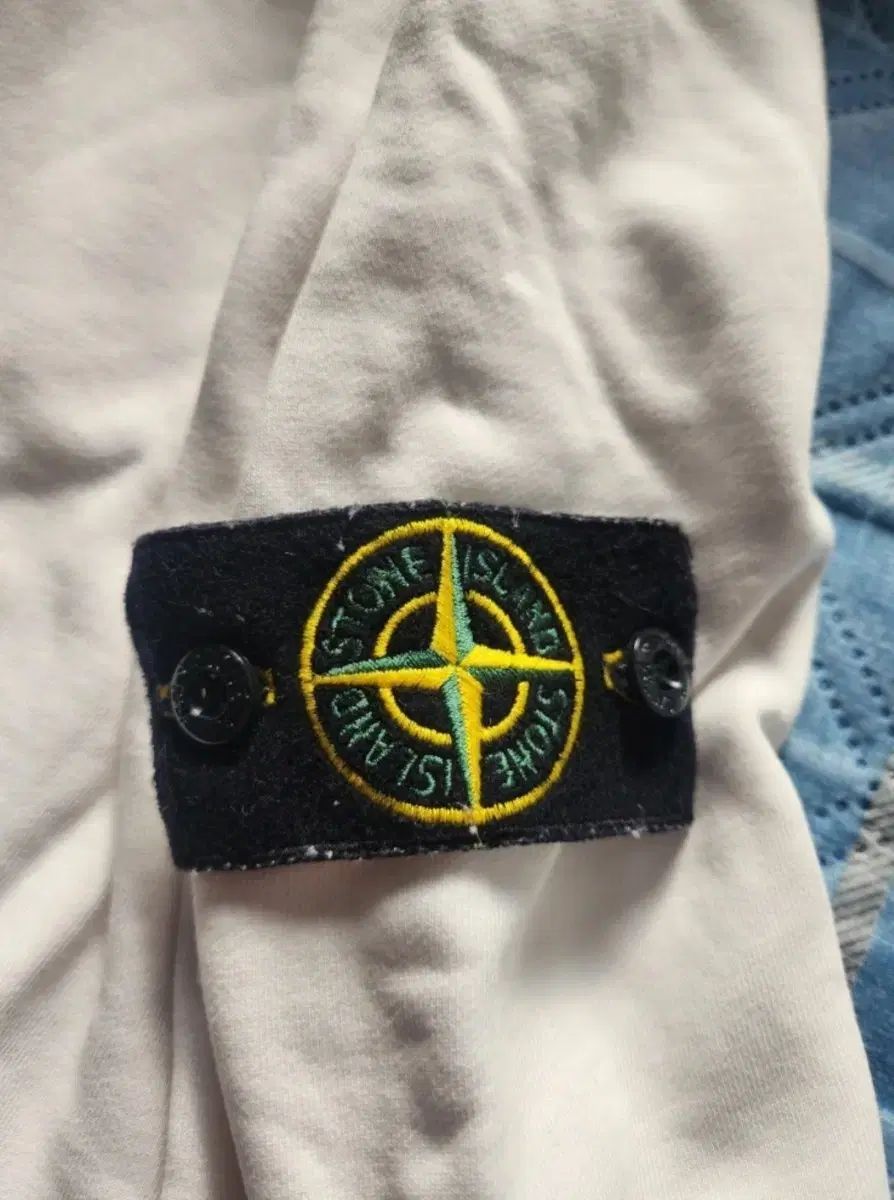 STONE ISLAND ストーンアイランド 白 長袖 Tシャツ