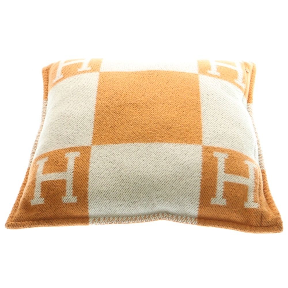 HERMES エルメス アヴァロン PM クッション ホワイト オレンジ