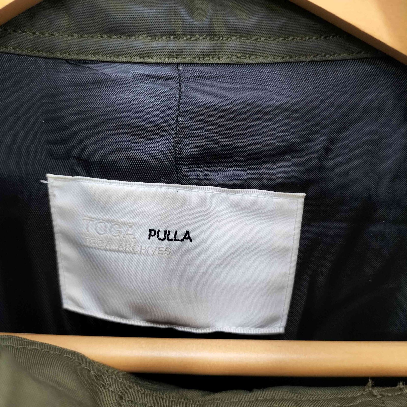 トーガプルラ TOGA PULLA ドッキングレオパード ミリタリーコート