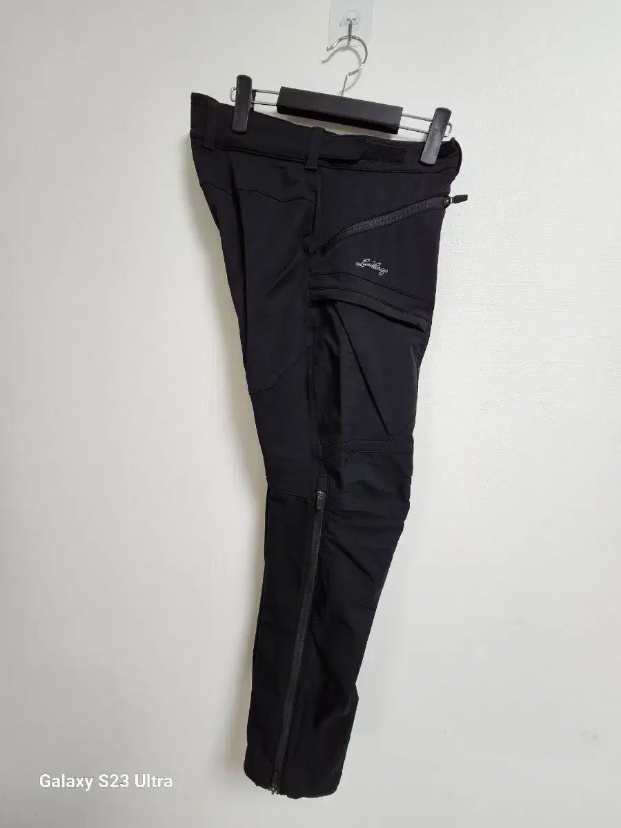 DAKS リング ショート パンツ ブラック M メンズ