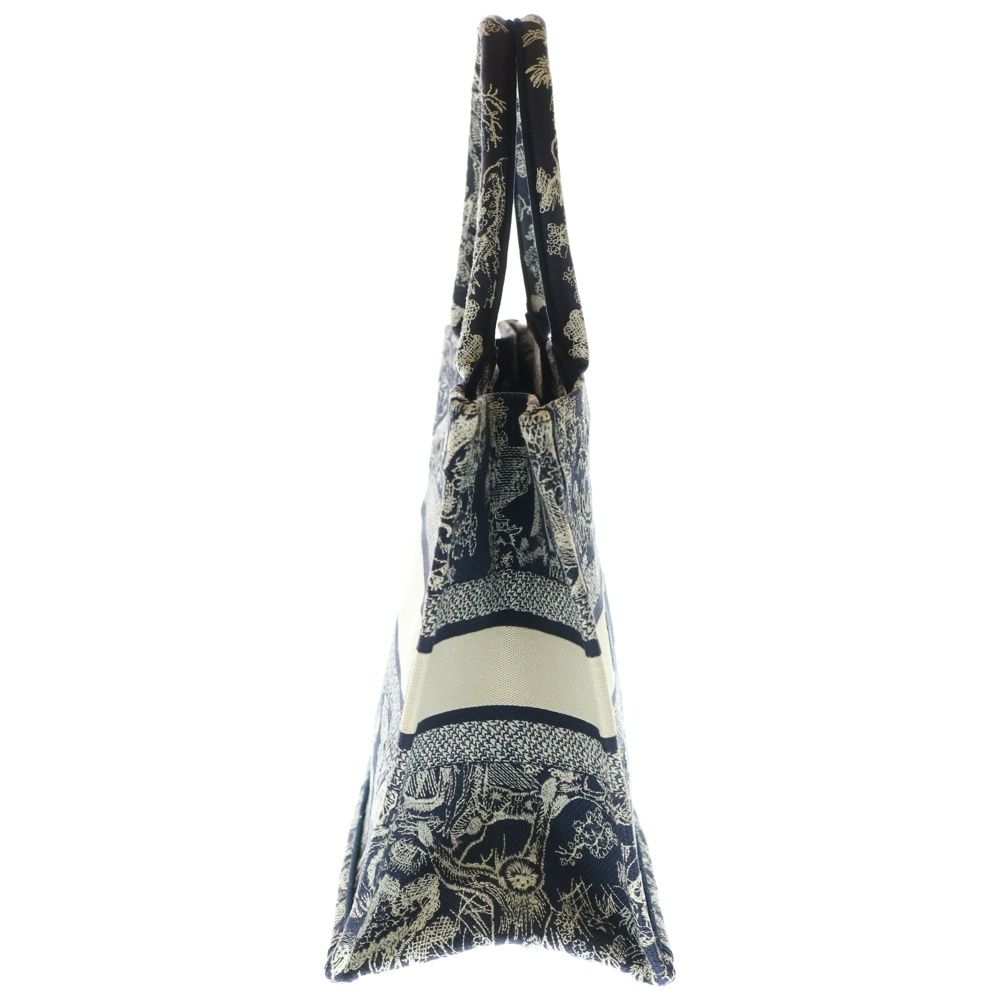 クリスチャンディオール