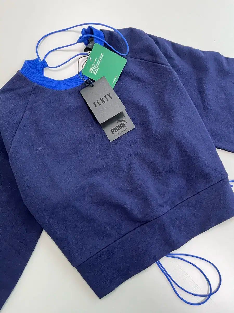 プーマ x FENTY by リー ハンナ スウェット セットアップ