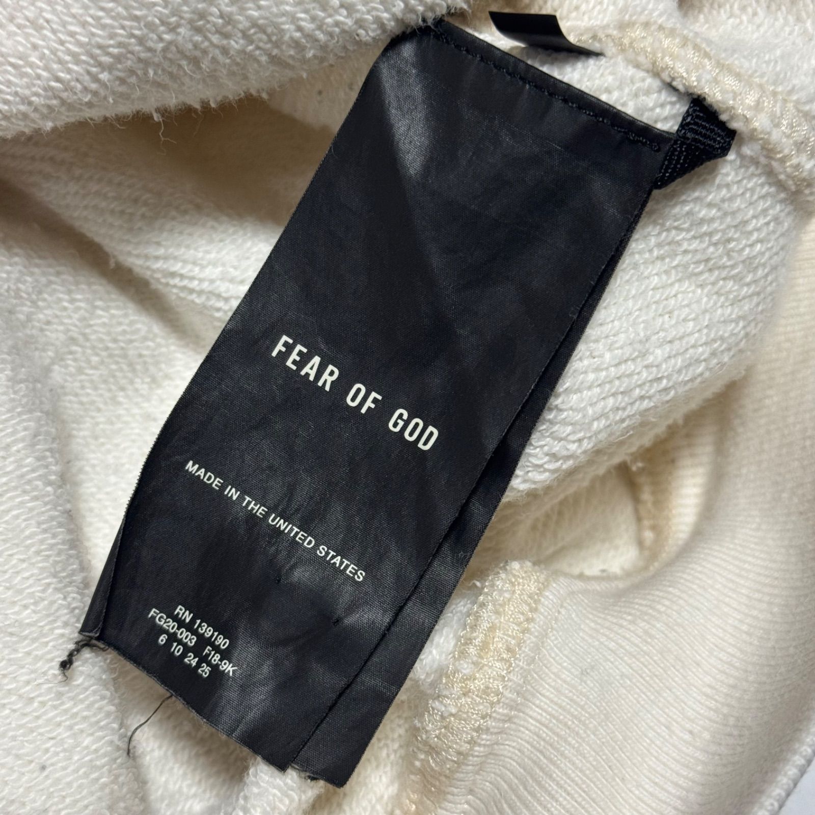 希少【FEAR OF GOD フィアオブゴッド 【商品名】SIXTH COLLECTION FG 