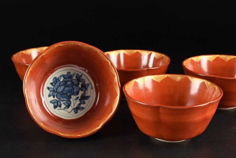 大福】祥山 (造) 魯山人写 染付牡丹金彩赤絵鉢 5客揃 祥