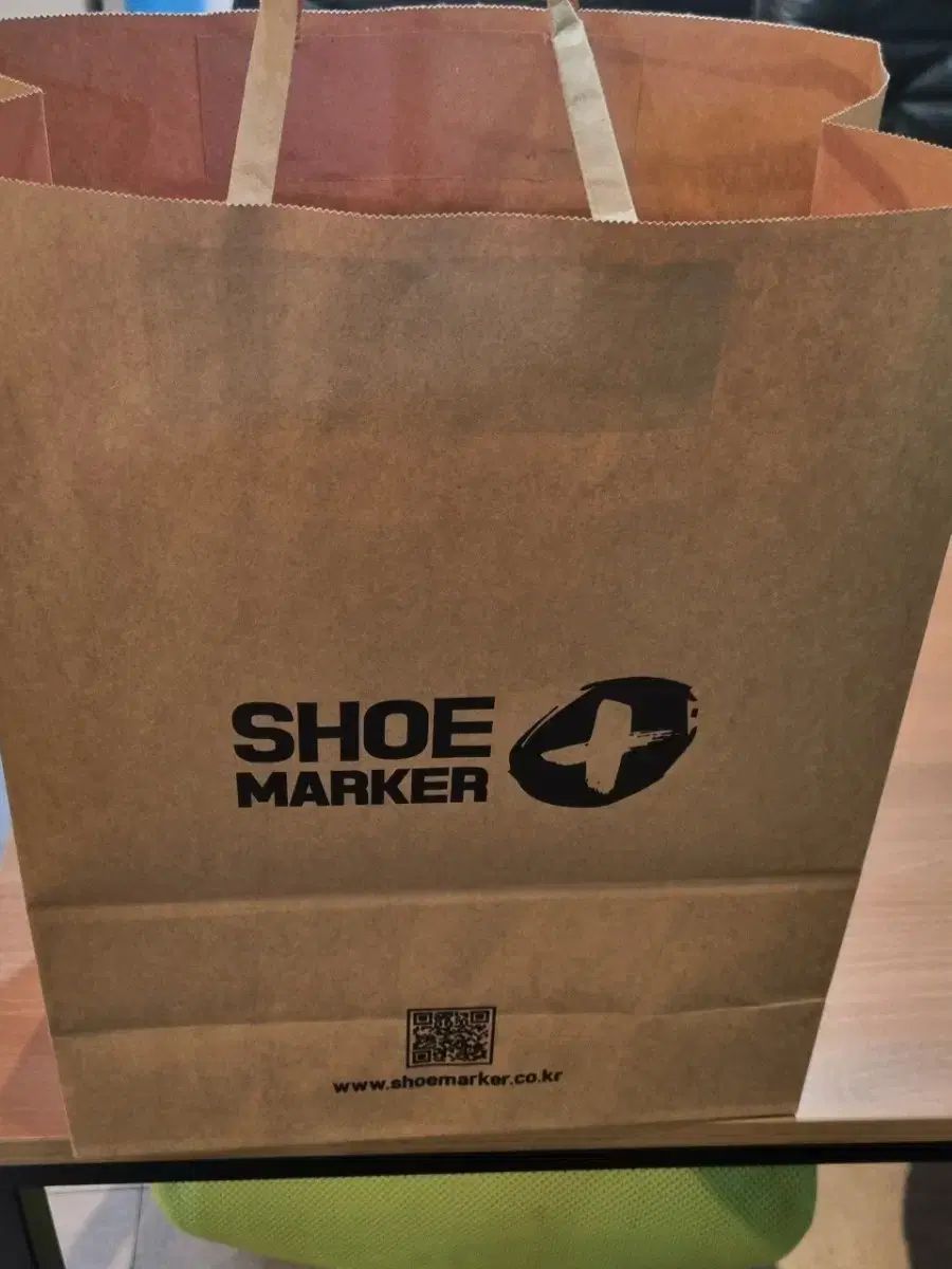 ニューバランス