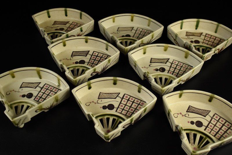 蔵C 9590 h 2 織部釉 色絵 扇形向付 小鉢 八客