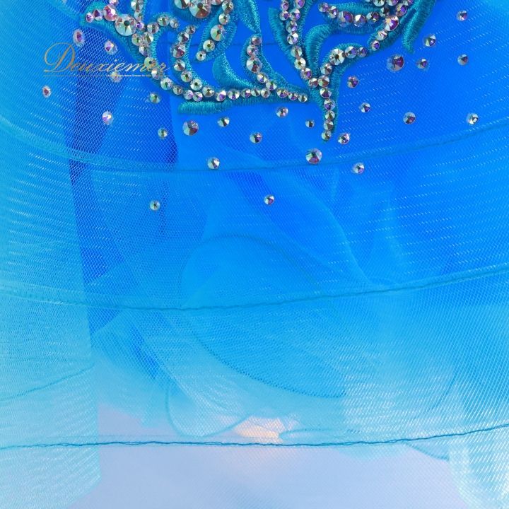 社交ダンス 衣装 チャコット Chacott ドレス ワンピース 水色 フロート 青 デモ 競技 ダンス パーティ 発表会 上品 感 ブルー系 ボリューム ダンス衣装 フォーマル おしゃれ