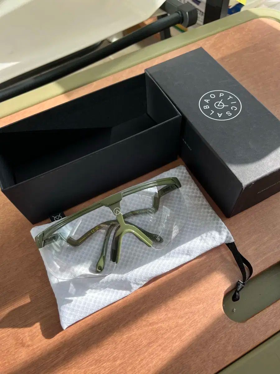 あんスタ オプティクス デルタ クリアレンズ