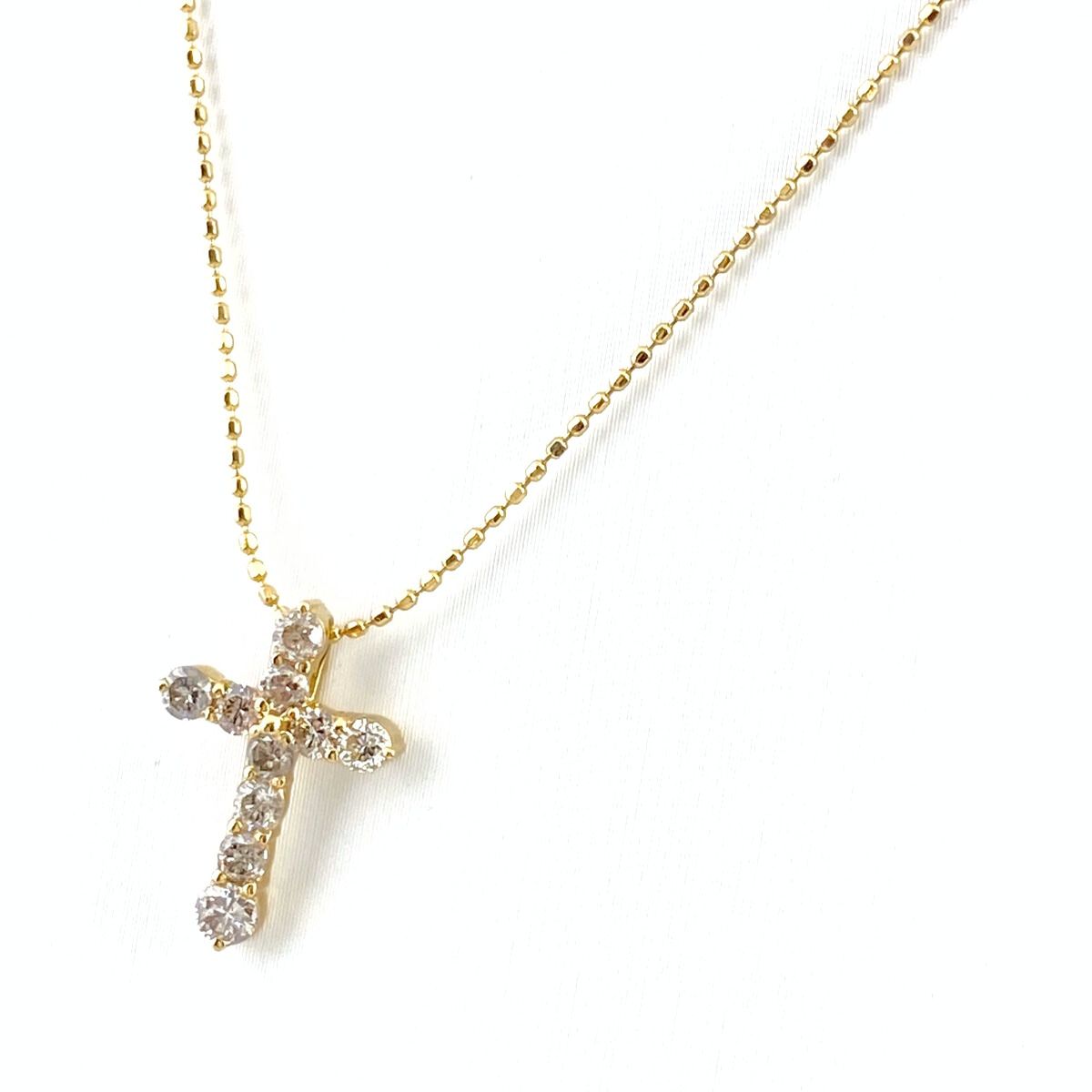 クロスモチーフ デザインネックレス YG イエローゴールド ペンダント メレダイヤ ネックレス K18 ダイヤモンド レディース
