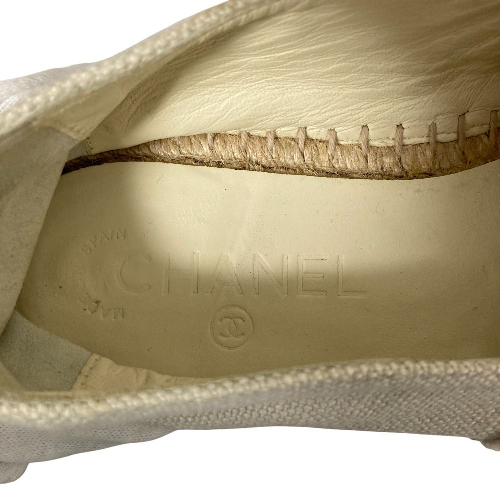  CHANEL シャネル ココマーク エスパドリーユ スリッポンシューズ 23.5 cm相当 オフホワイト ブラック レディース 古着 スリッポン 靴