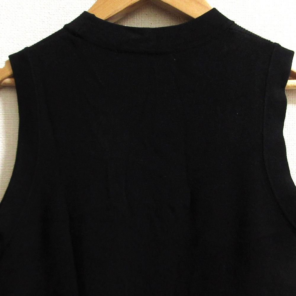 ニットタンクトップ