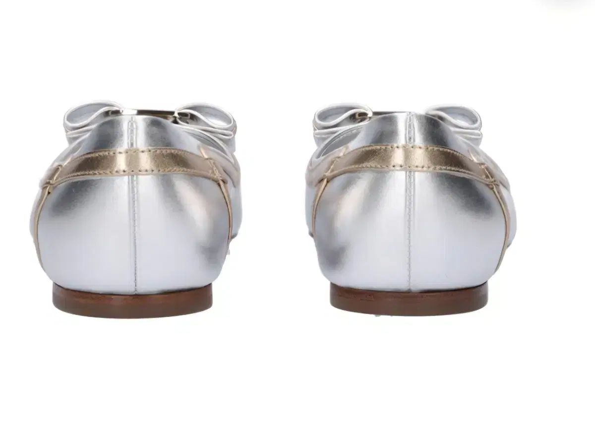 フェラガモ バレリーナ