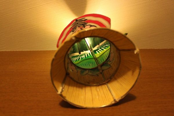  お正月飾り 室内用 門松 ねぶた師が作った 門松 スタンド ランプシェード 高さ 約３０cm 幅 １８cm メイン素材 和紙 ライト付き アラーム時計 置物 インテリア小物