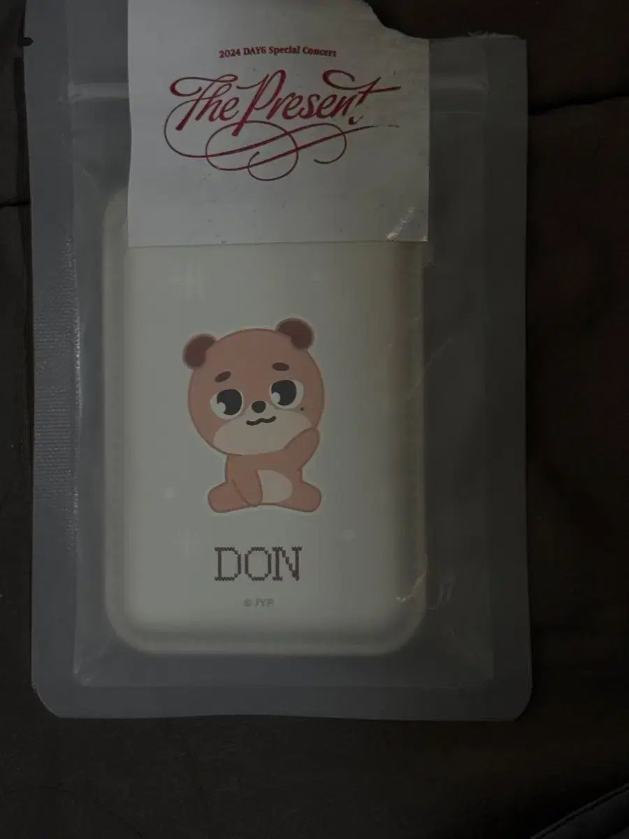 DAY6（デイシックス）コンサート MagSafe マグセーフ カードウォレット