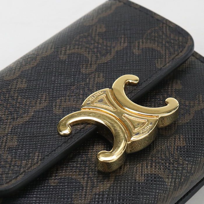 トリオンフキャンバス