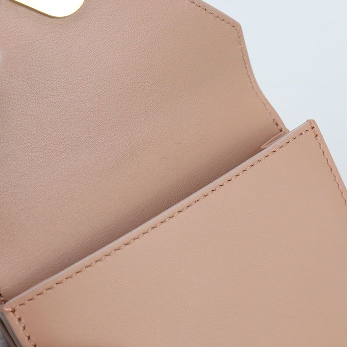  FENDI フェンディ コンパクト財布 8 M 0480 三つ折り財布 レザー レディース 三つ折り財布 折り財布