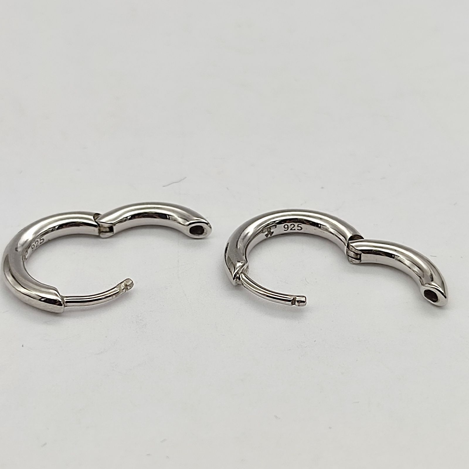 トムウッド シルバーフープピアス S シルバー925 TOM WOOD TOMWOOD トムウッド ピアス フープ シルバー925 スターリング