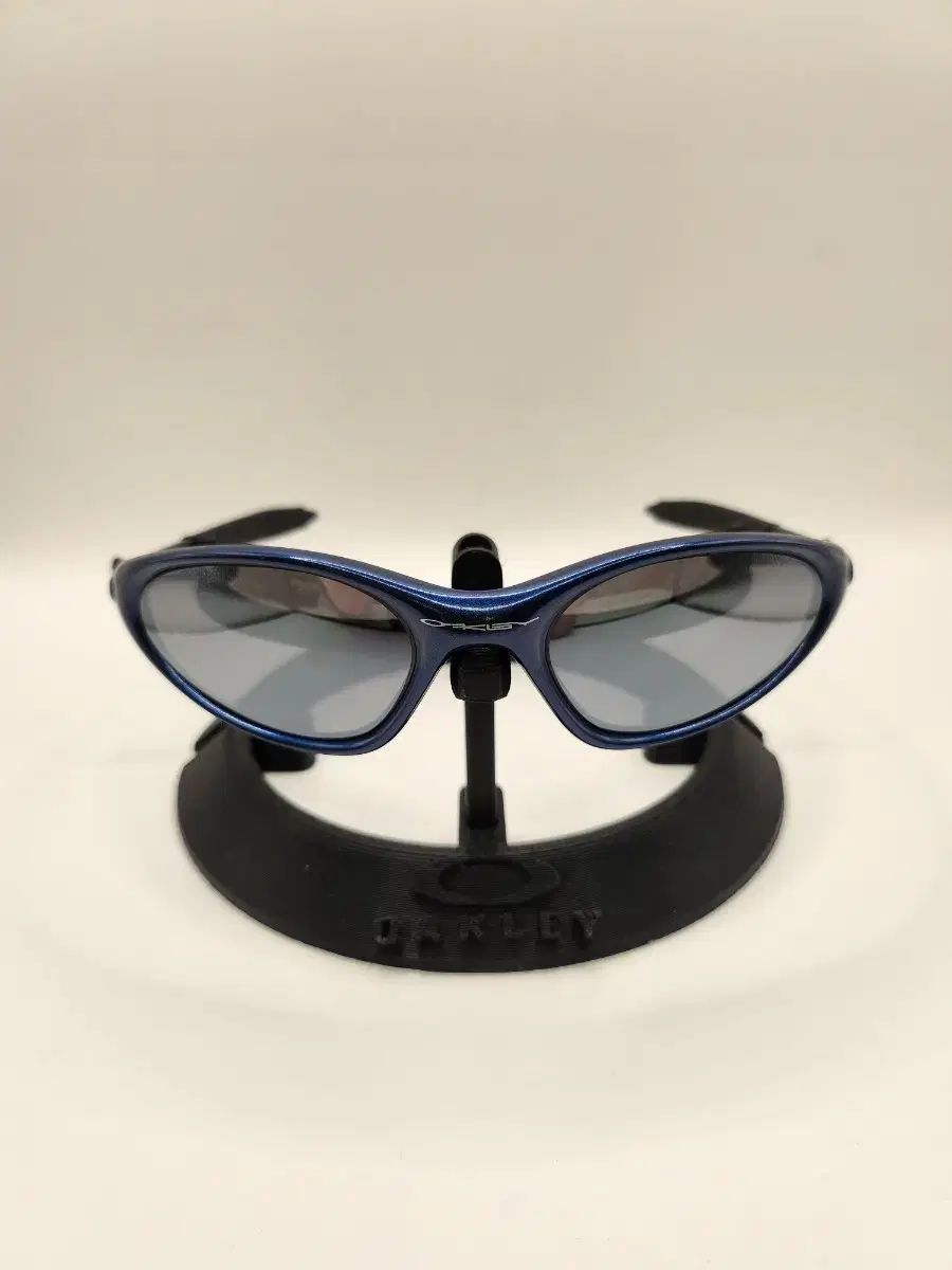 オークリー ミニッツ 1 0 Gen 2 コードブルー