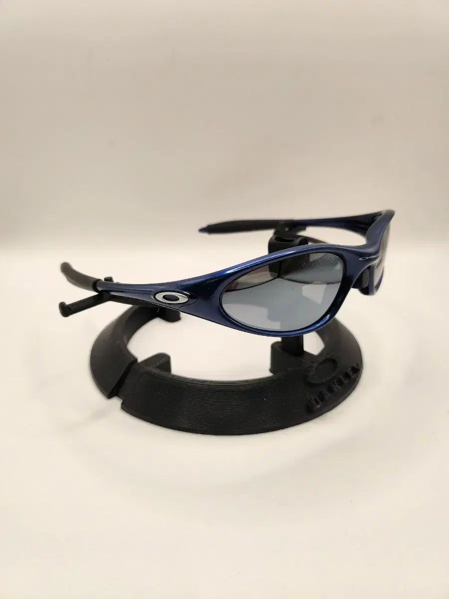 オークリー ミニッツ 1 0 Gen 2 コードブルー