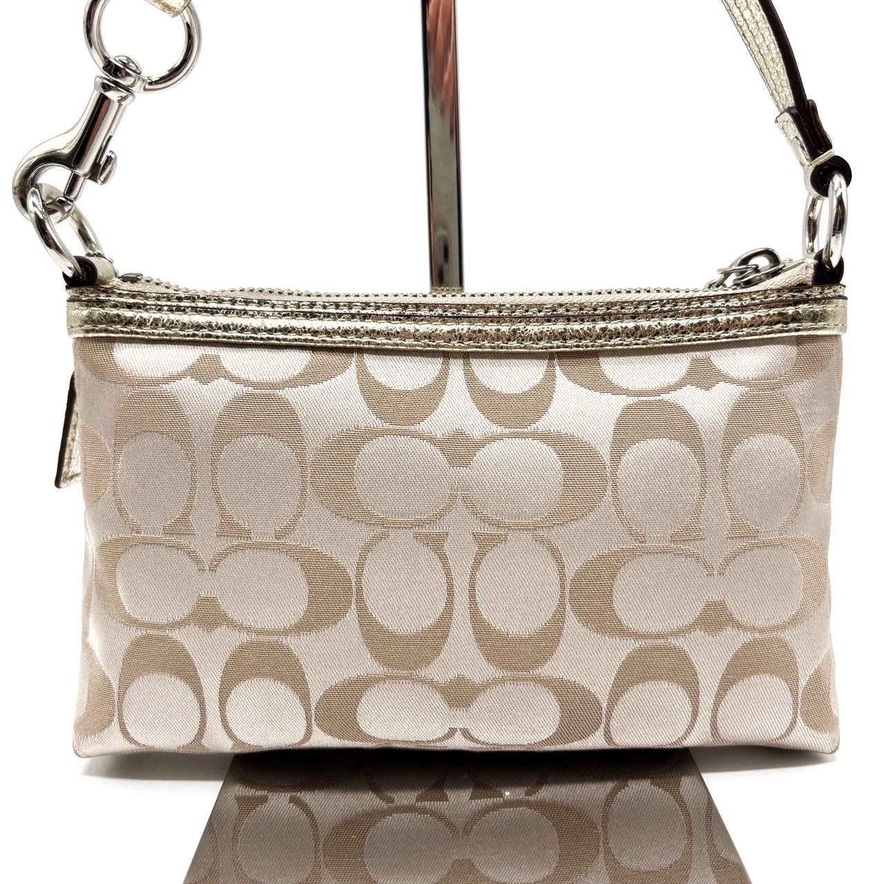 COACH アクセサリーポーチ シルバー金具 シグネチャー コーチ COACH アクセサリーポーチ シルバー金具 シグネチャー コーチ