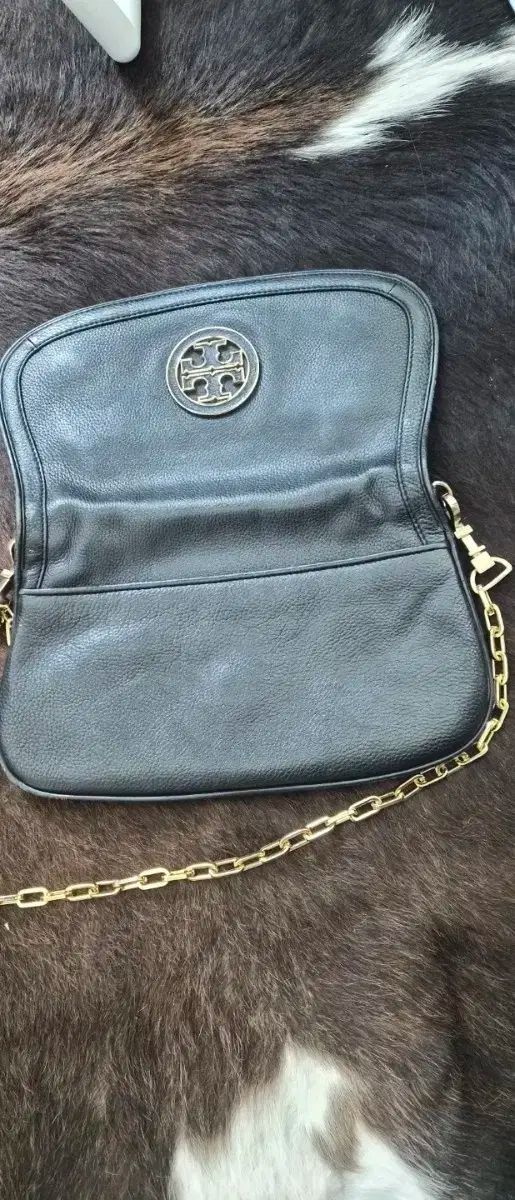 2色 Tory Burch バーガンディ チェーン クロスバック 1個あたり価格