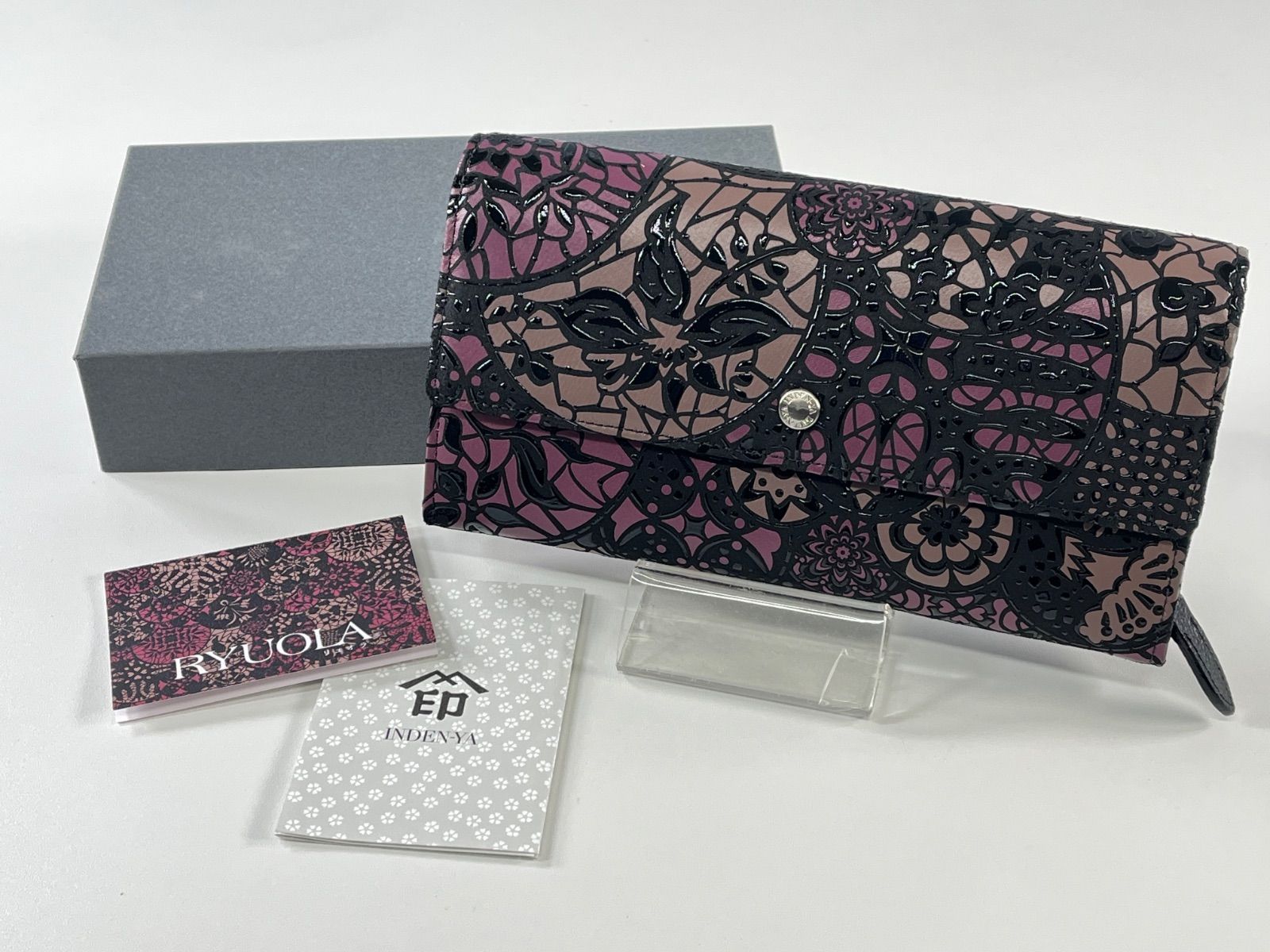 印傳屋 印伝 インデンヤ RYUOLA リュオラ 長財布 本革 レディース 大容量 束入れ 7725 レザー 花柄 き 品