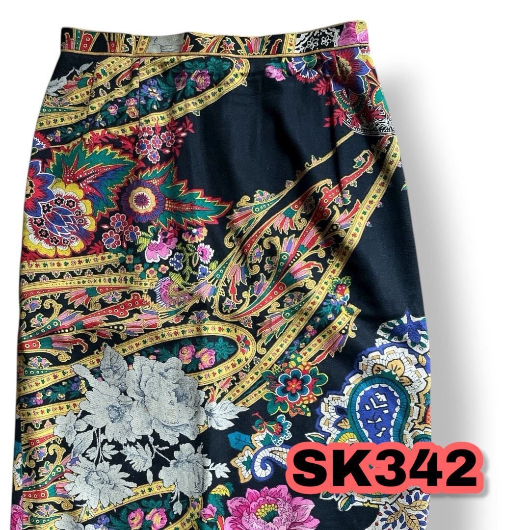 LEONARD FASHION(レオナールファッション) 花柄タイトスカート マルチ