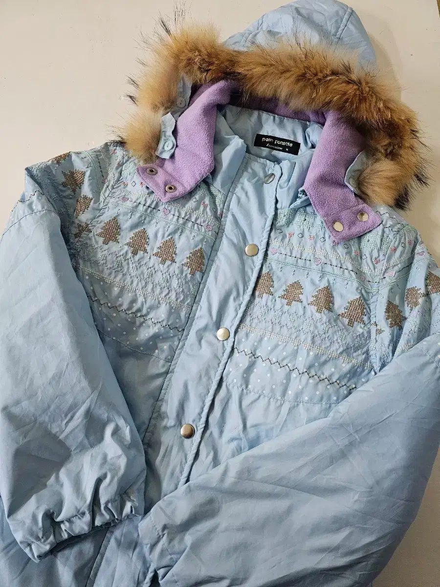 pom ponette 刺繍ダウンアウター 150