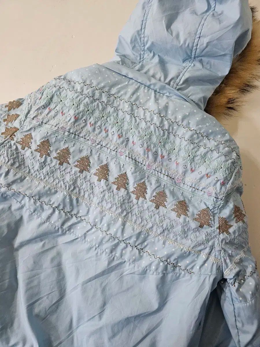 pom ponette 刺繍ダウンアウター 150