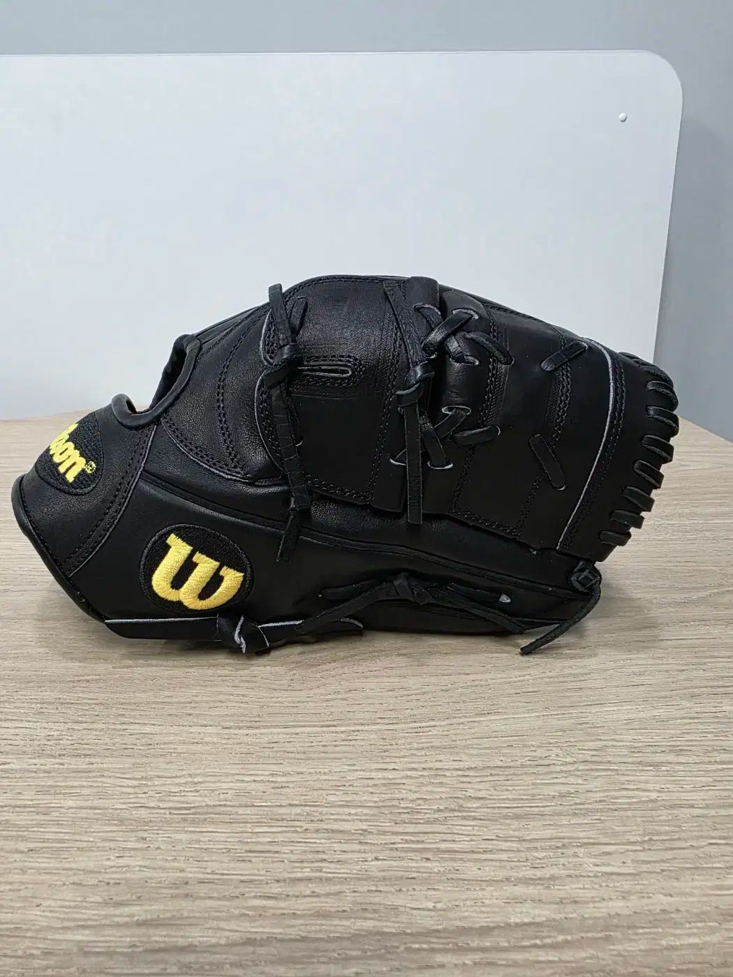 ウィルソン A2000 クレイトン カーショー 投手用グローブ&オールラウンドグローブ