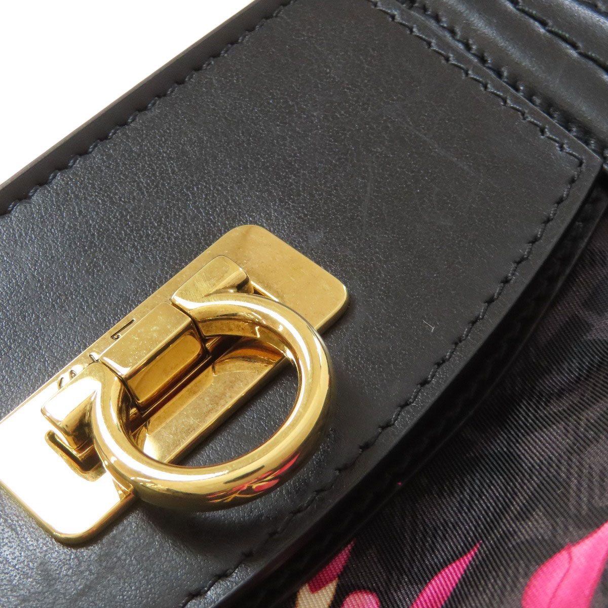 サルヴァトーレフェラガモ