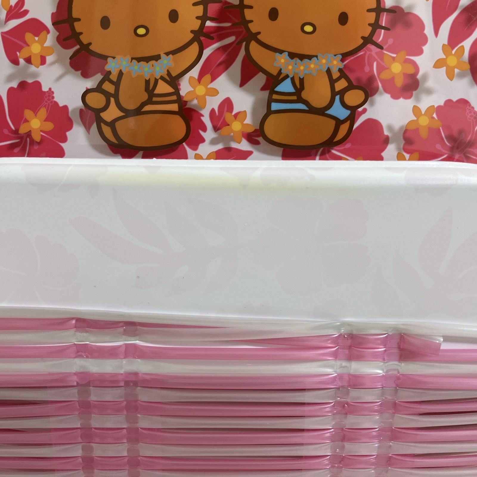 希少】サンリオ ハローキティ ビーチチェア 日焼けキティ 折りたたみ