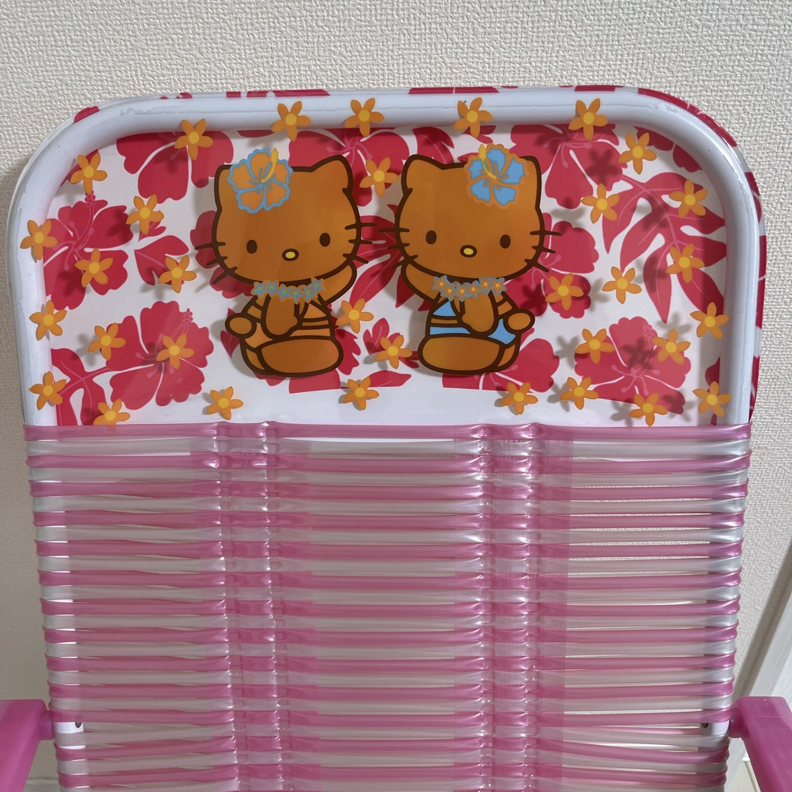 サンリオ ハローキティ ビーチチェア 日焼けキティ 折りたたみ椅子 水着キティ