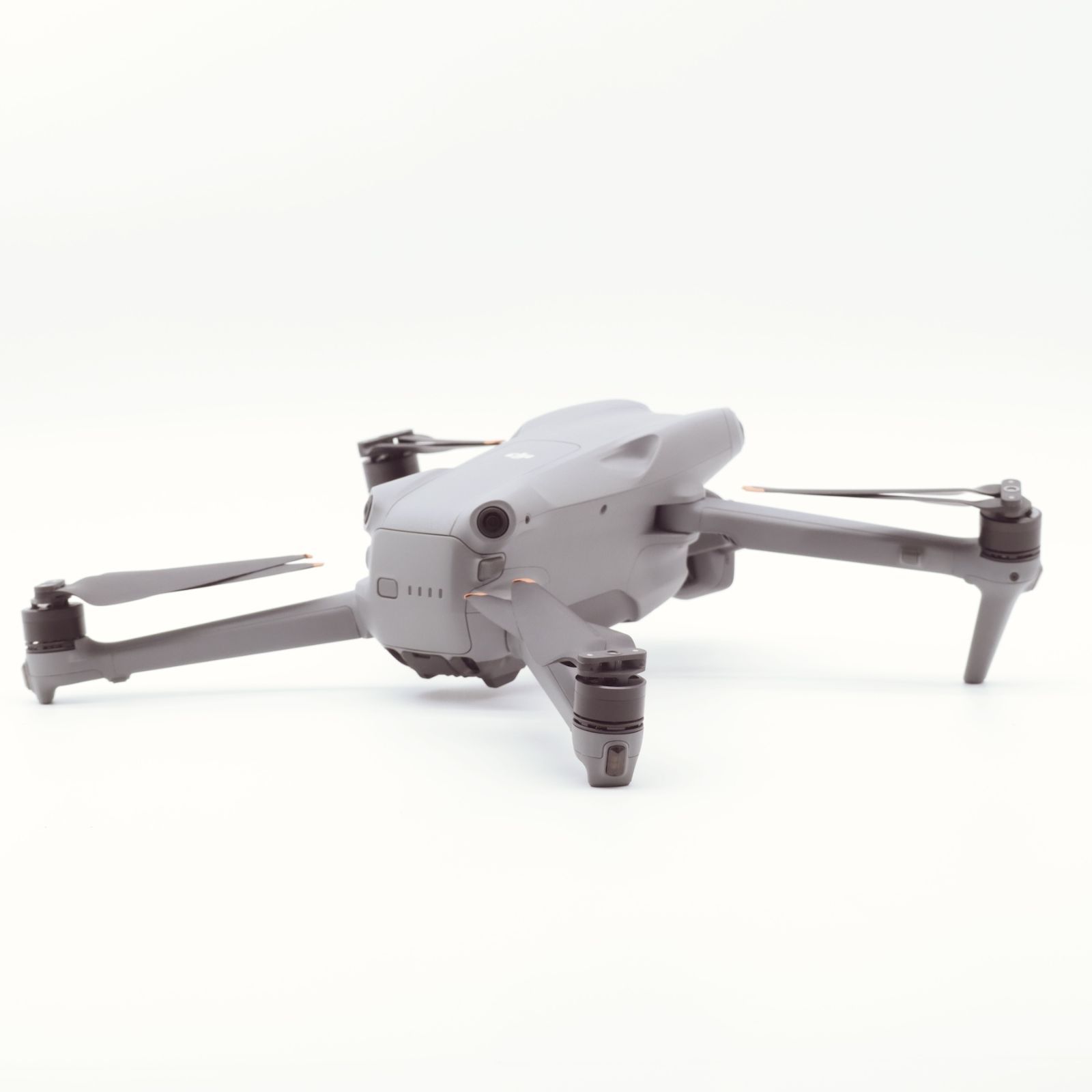 級 DJI
