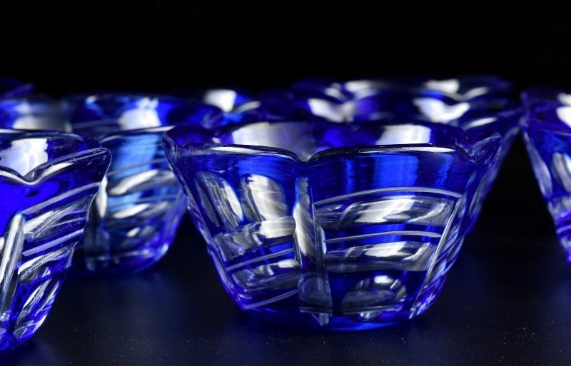 蔵C 8692 b 青被せ硝子 切子 輪花 小鉢 十客