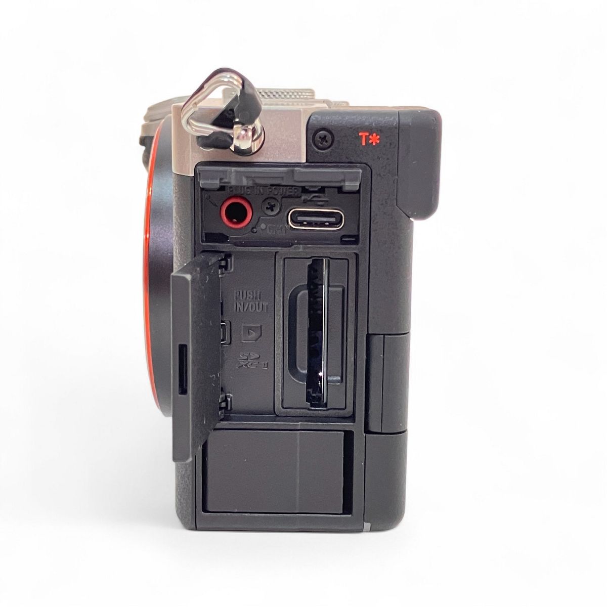 【試し撮りだけの新品購入品】SONY α7C II ボディ ILCE-7CM2 試し撮りだけの新品購入品】SONY α7C II ボディ ILCE-7CM2 SONY(ソニー