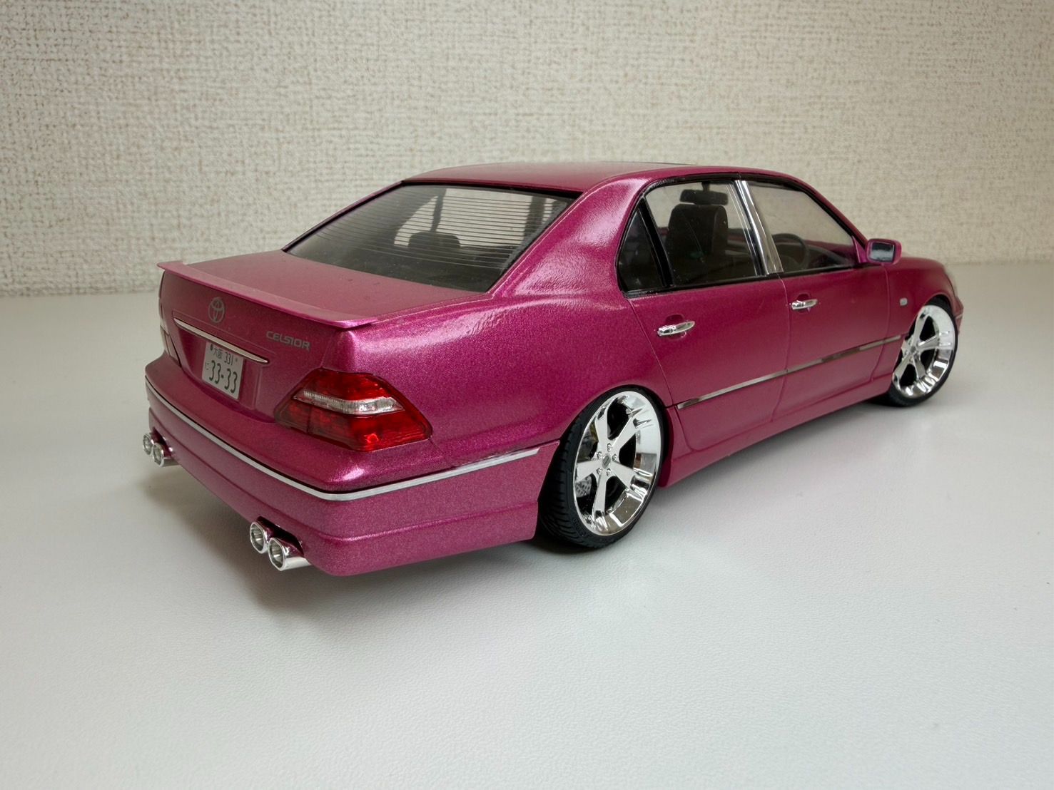 アオシマ トヨタセルシオUCF31 後期型 1/24完成品プラモデル - メルカリ