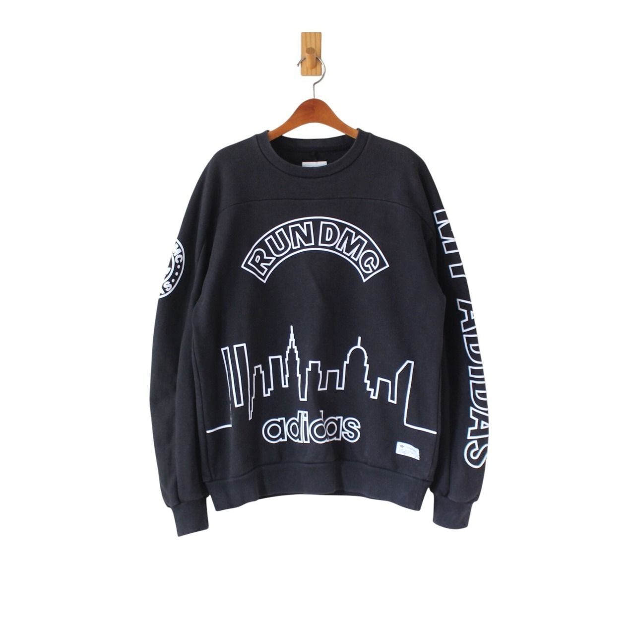 adidas RUN DMC コラボ スウェット ADIDAS ORIGINALS アディダス × RUN DMC スウェット 黒 Japan O （w