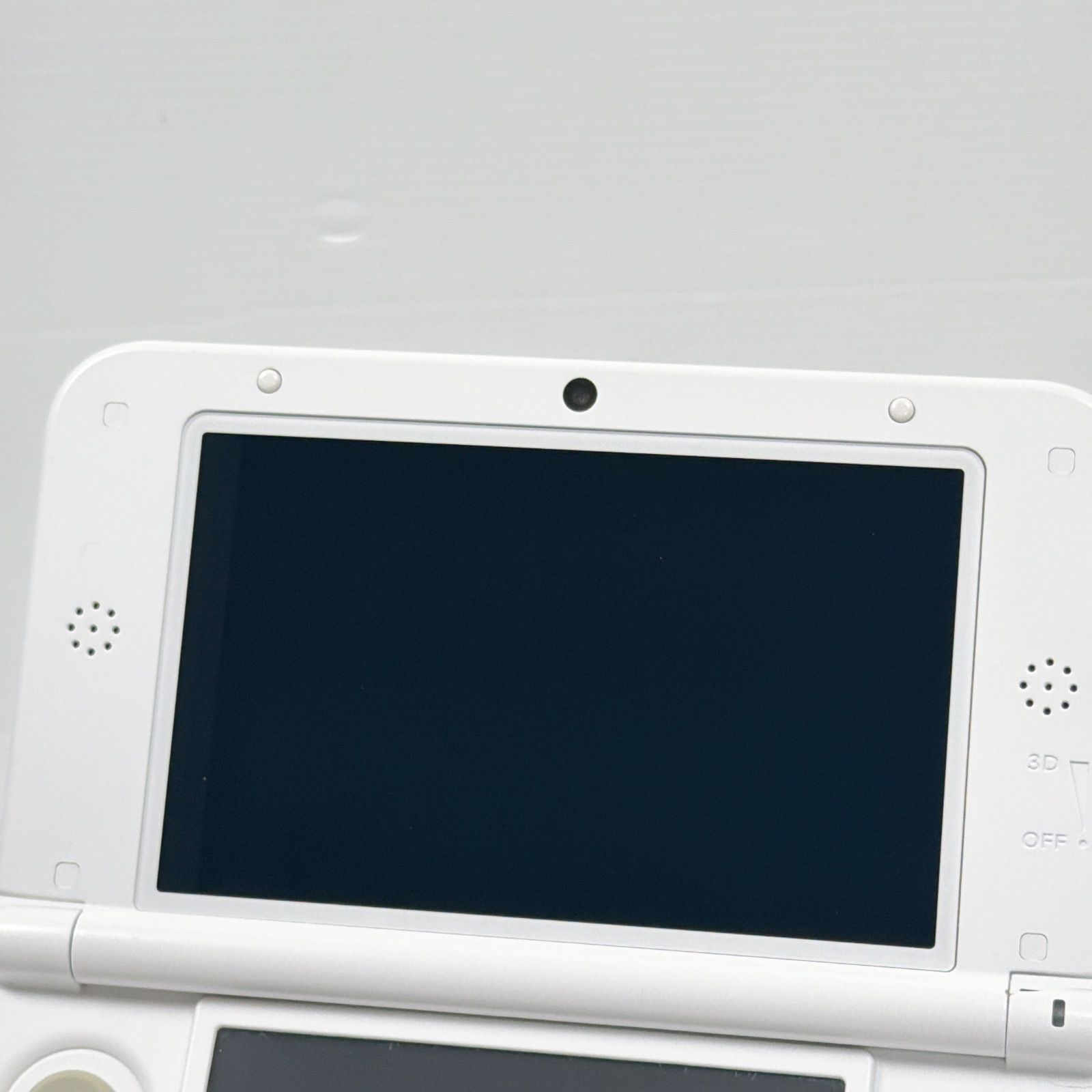 ニンテンドー 3DSLL モンスターハンター4 アイルーホワイト 液晶美品