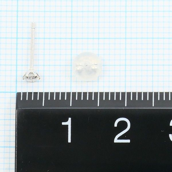 評判が良い PT900 ピアス pierced earrings ダイヤ 0.10 ×2 総重量約0.3g 全品送料無料!