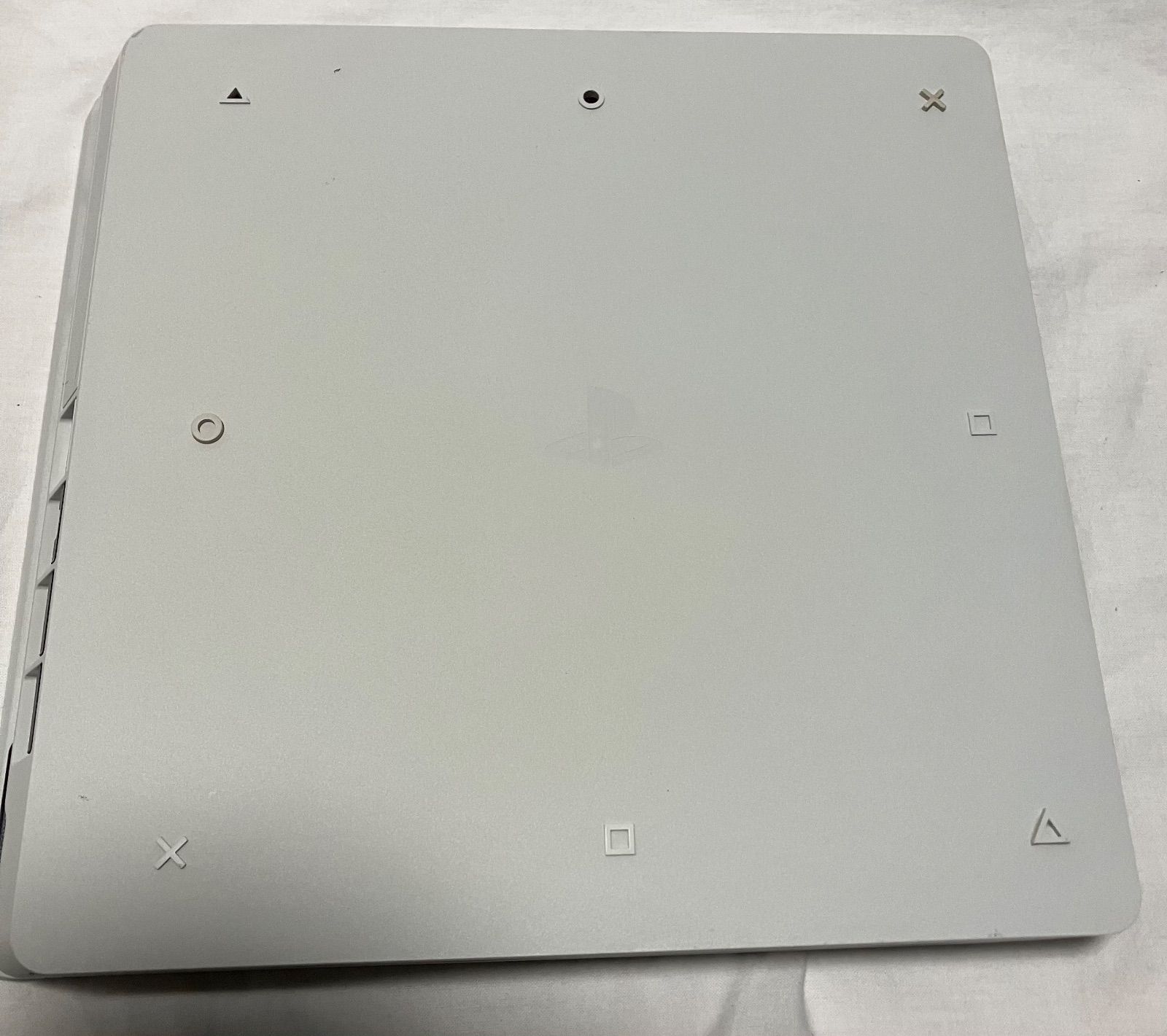 グレーシャーホワイト