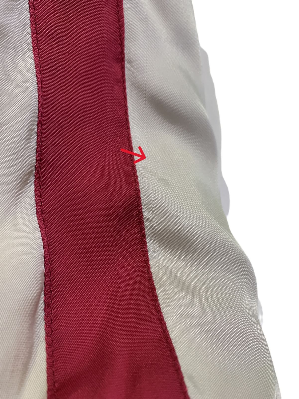 レッド ブラック