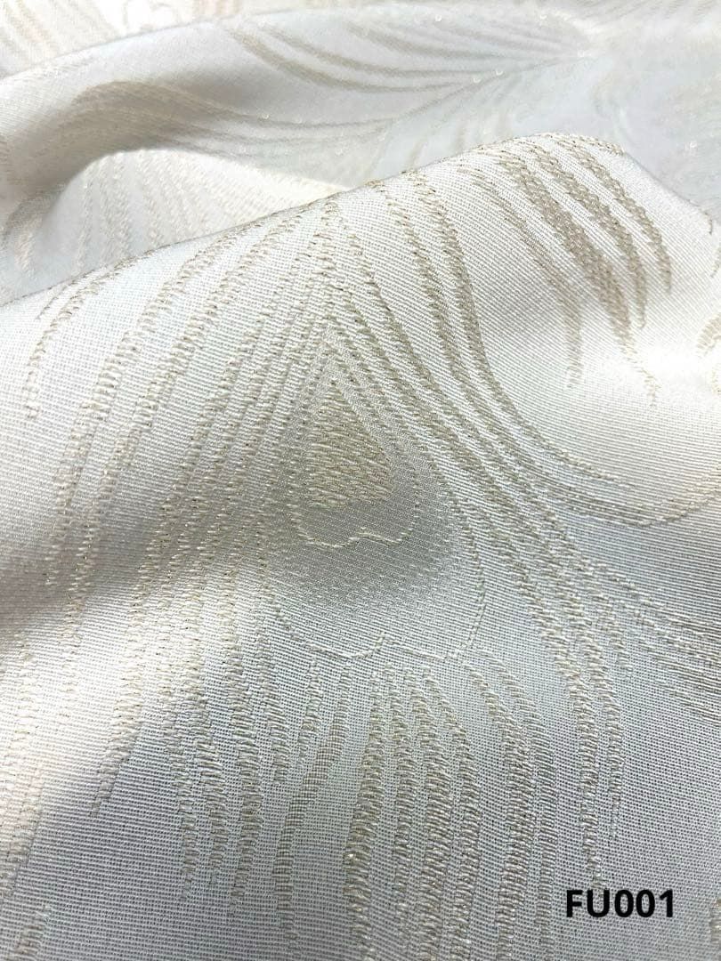 白生地 金通し 紋意匠 孔雀の羽 着尺 正絹 反物 白生地 金通し 紋意匠 孔雀の羽 着尺 正絹 反物 白生地 金通し